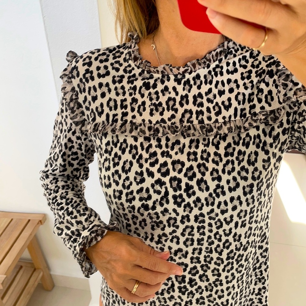 Karl Lagerfeld Paris animal print ruffle top - Picture 1 of 10